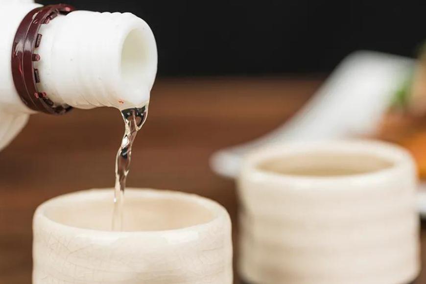 老酒友常喝的五款口粮酒,五种最好喝的光瓶纯粮酒