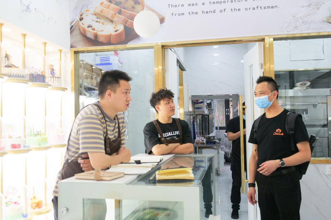 创业小夫妻实体生意,创业夫妻的苦尽甘来