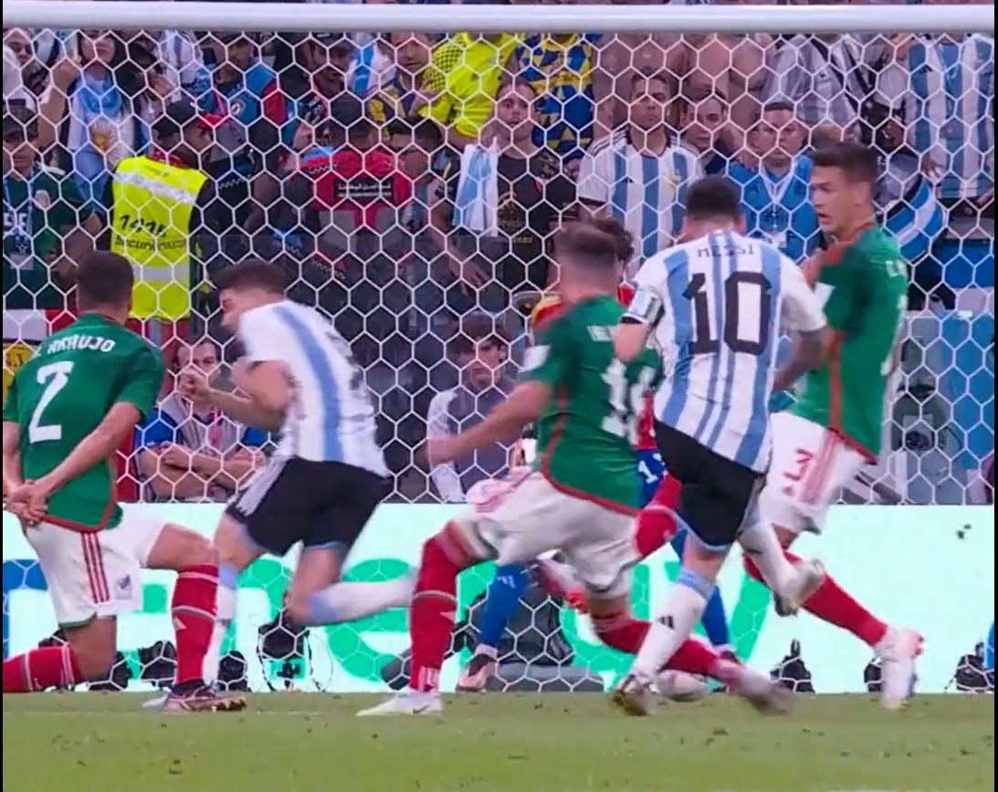 国际足联官方祝贺梅西,国际足联祝福梅西