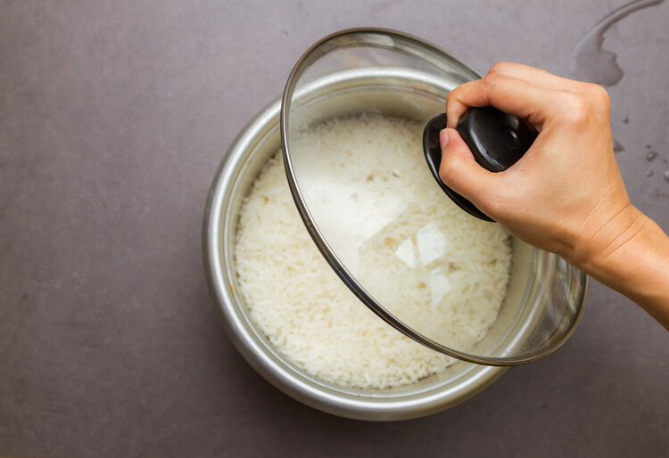为什么老式电饭煲越来越少了,为什么电饭煲越来越贵