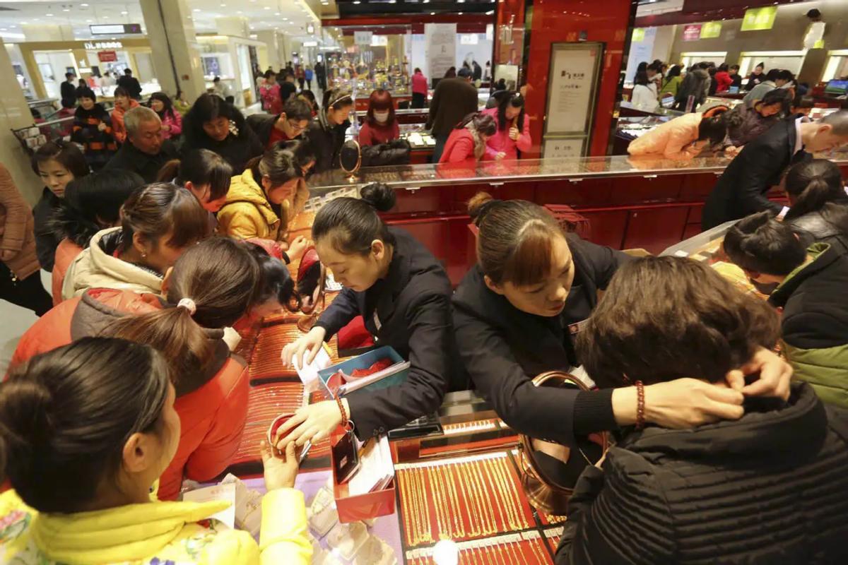 老年人免费旅行团有哪些,年轻人加入老年旅游团真的好