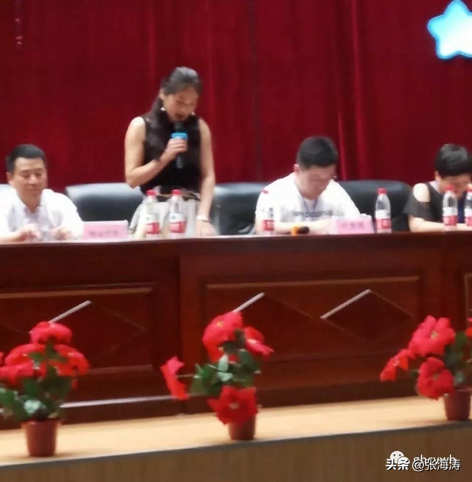 物业向业委会移交资料法律依据,物业应该给业委会移交给哪些资料