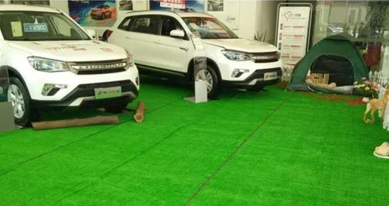 人造草坪怎么固定在瓷砖上,人造草坪地面如何处理