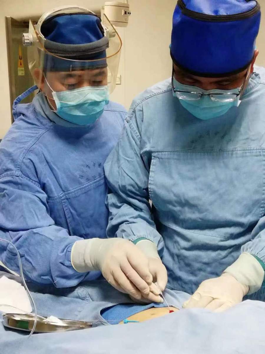 中医药技术与现代技术的结合,现代医疗技术与中医药治疗相结合