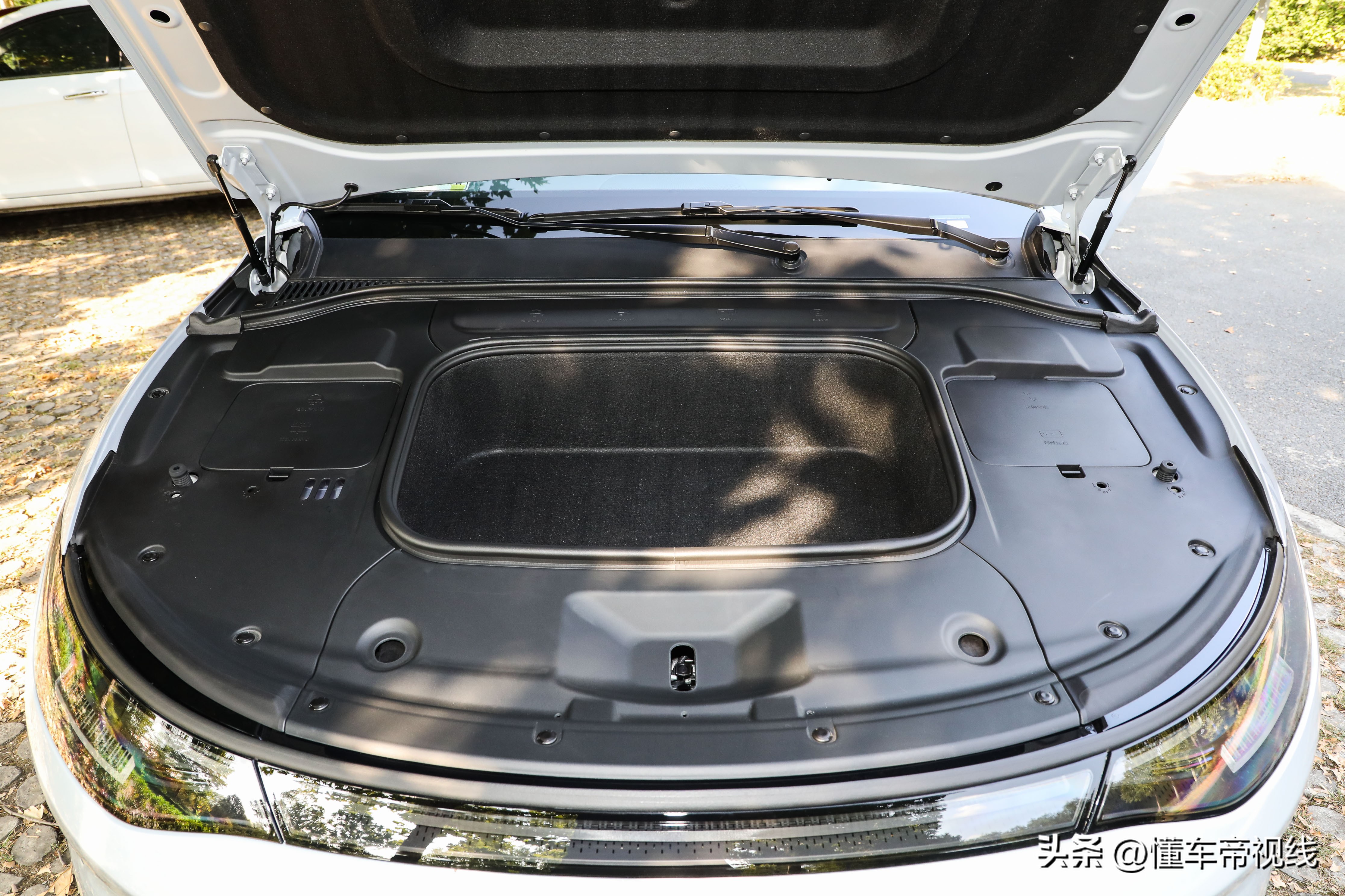 零跑c01的最新试驾视频,试驾零跑c01四驱高性能版