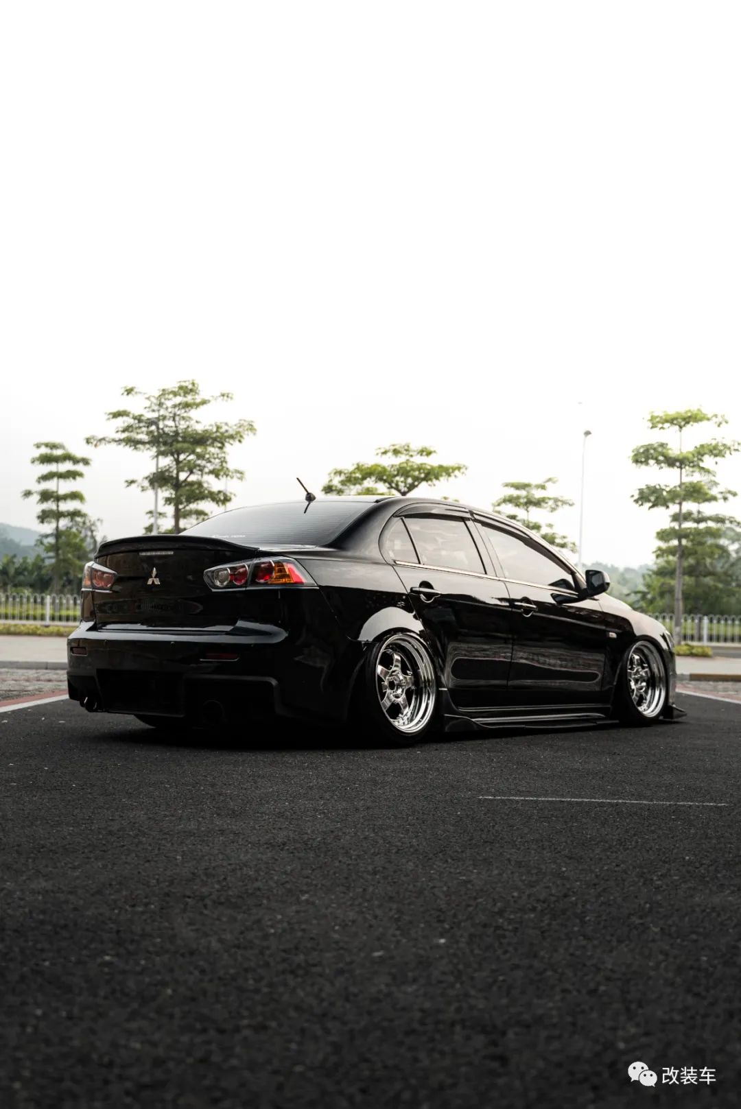 三菱翼神手动挡驾驶感受,00后三菱翼神