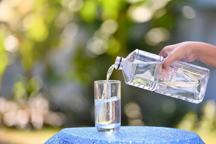 输尿管结石的饮食禁忌事项介绍,胆囊结石微创手术后饮食禁忌