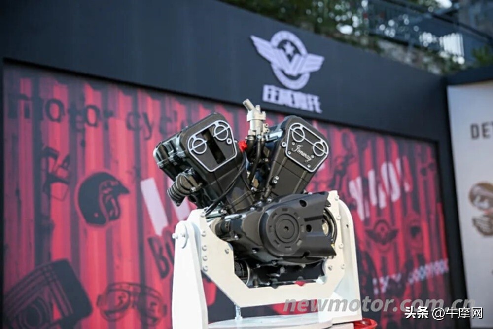 庄威400这款车怎么样,庄威400普通版与豪华版的区别