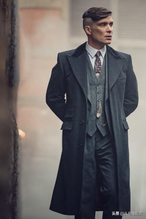 美剧浴血黑帮解说9.0以上评分,浴血黑帮第一季深度解析