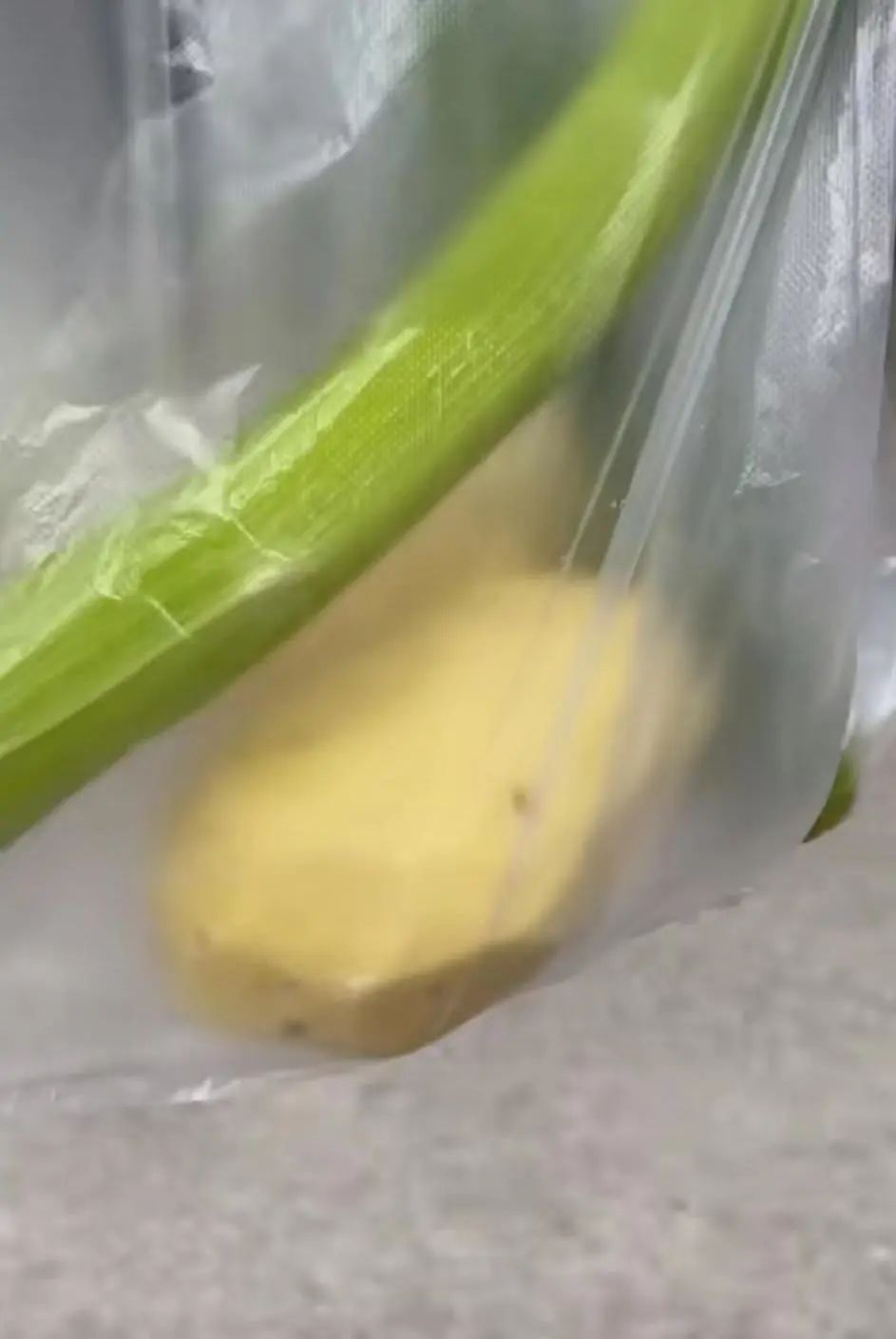 期末改卷碰上整活学生，批卷老师：请不要在数学卷上答政治！