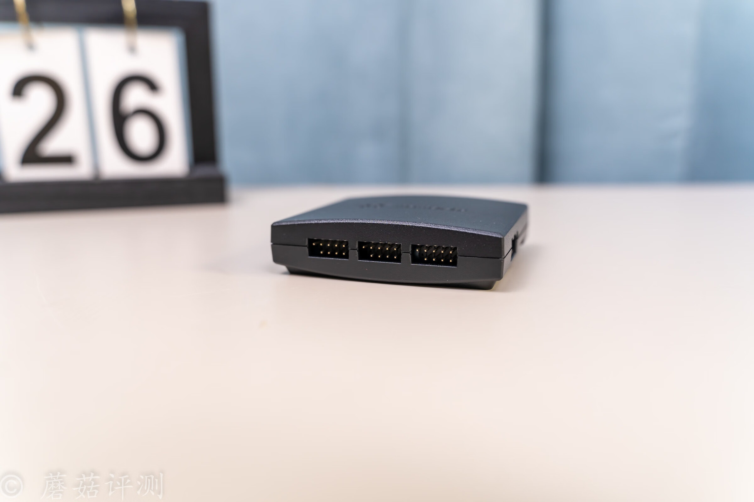 一正一反，轻松定义你需要的风扇风向，Tt耀影SWAFAN12机箱风扇