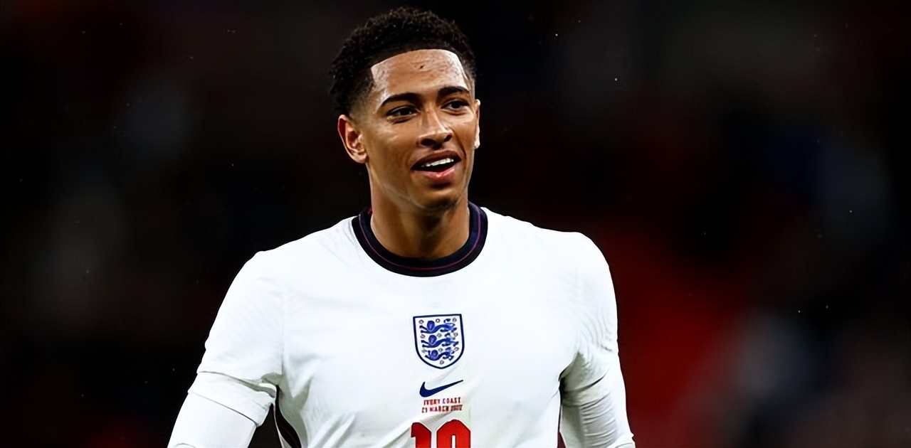 22年世界杯姆巴佩大名单,姆巴佩领衔足坛最昂贵首发阵容