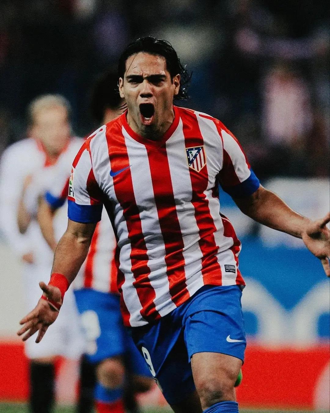 世界历史百大巨星三套阵容,世界历史百大球星官方排名