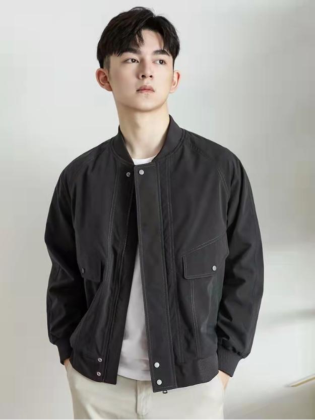 适合35岁男士的轻奢男装品牌,5个男装品牌推荐平价又好穿