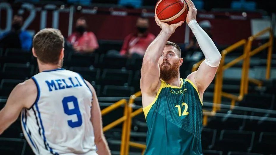 一年前已经站都站不起来的澳洲猛兽，又在酝酿要重返NBA了