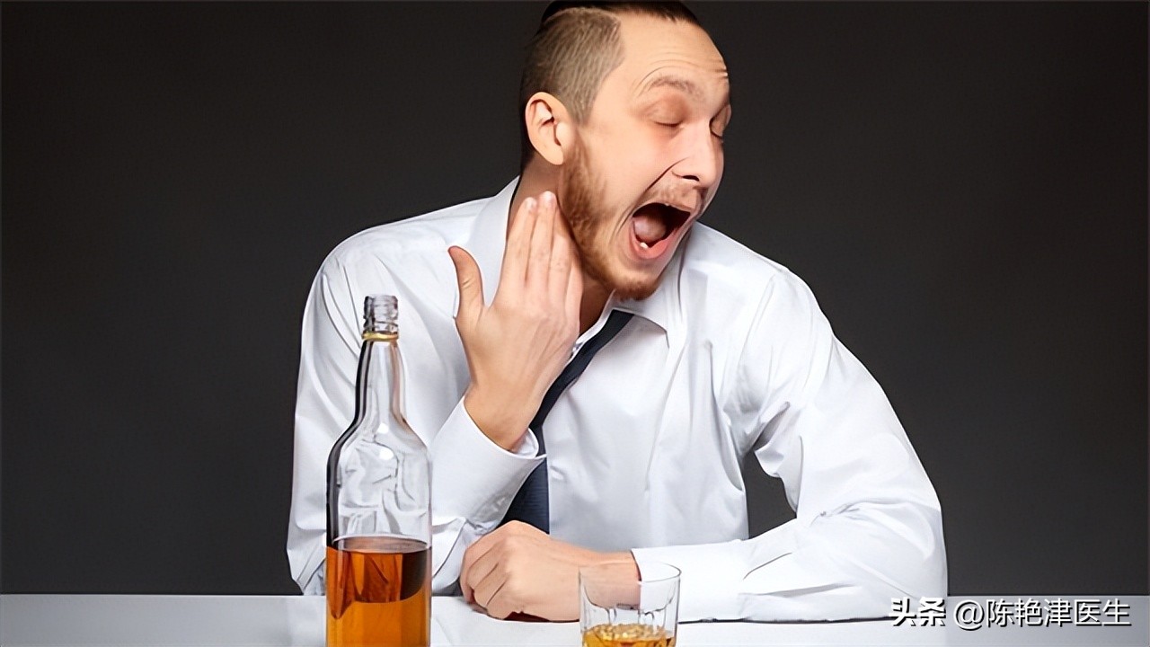 甲硝唑一瓶250ml多少毫克,甲硝唑最少一瓶是多少片