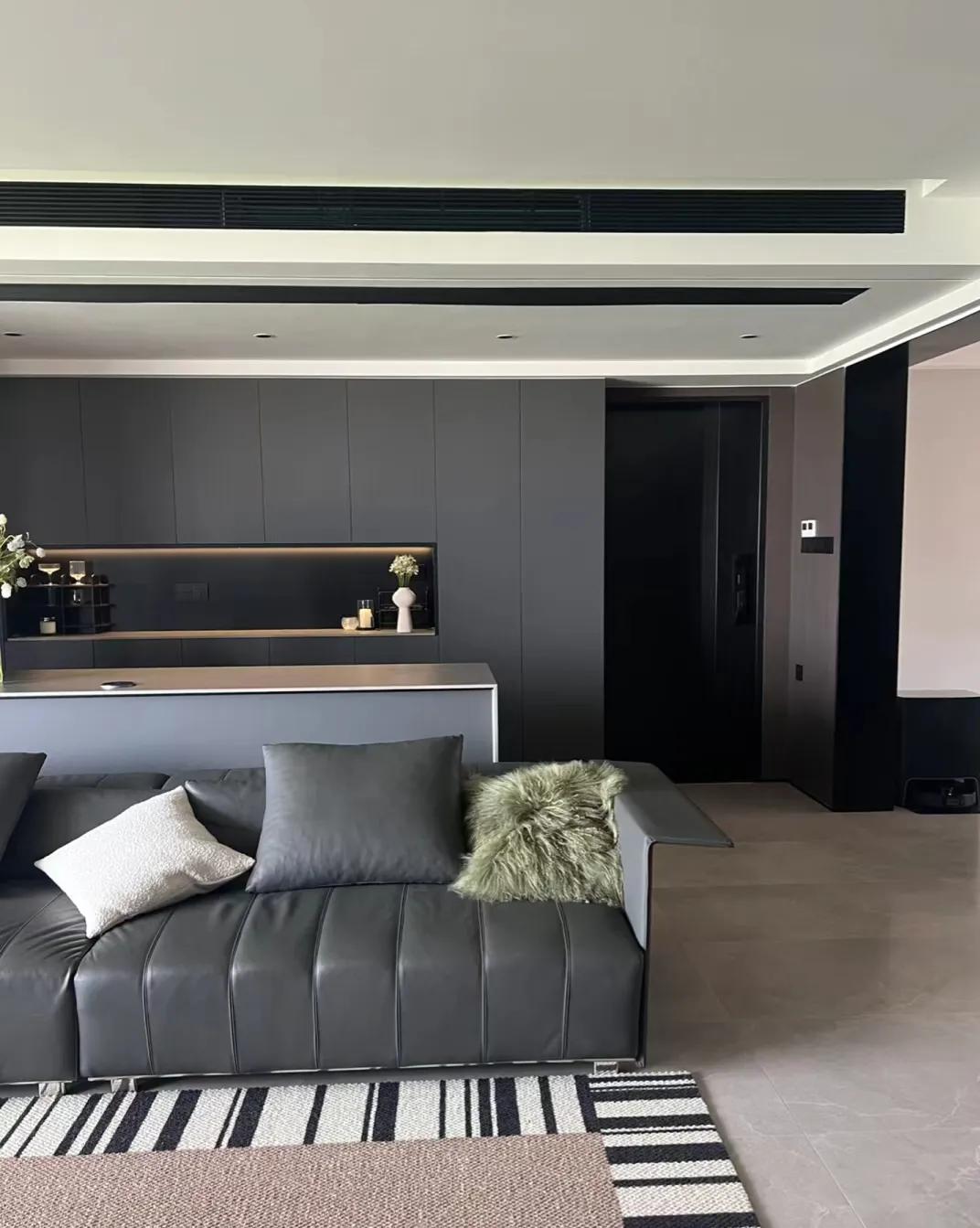 美女晒自家的豪宅装修,安徽女生的房间装修