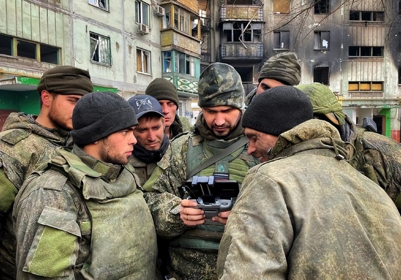 泽连斯基放话将击败俄军,泽连斯基狂的要夺回克里米亚吗