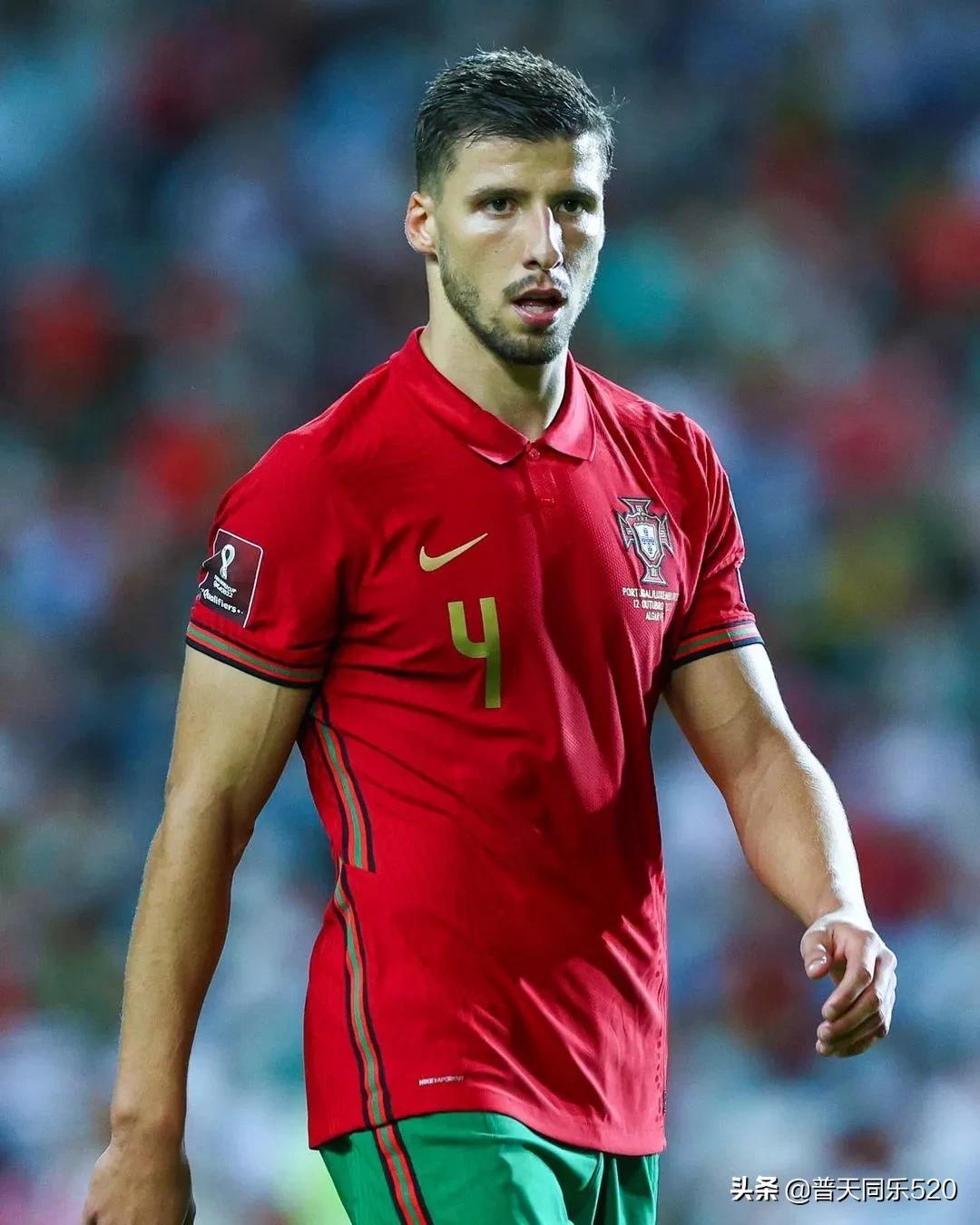 世界足坛左后卫身价排行榜top10,盘点世界足坛最新身价top10