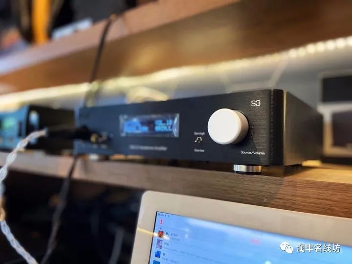 德国评测奔驰e300,德国bresser测评