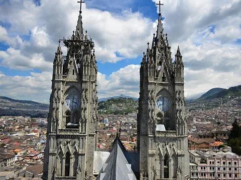 厄瓜多尔和厄瓜多尔是一个国家吗,厄瓜多尔是一个怎样的国家