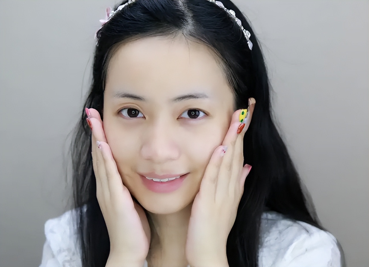 春季抗老保湿面霜,春季补水美白保湿面膜