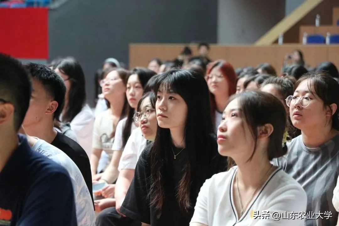 我校2019届本科生毕业典礼,西宁第四高级中学2023毕业典礼