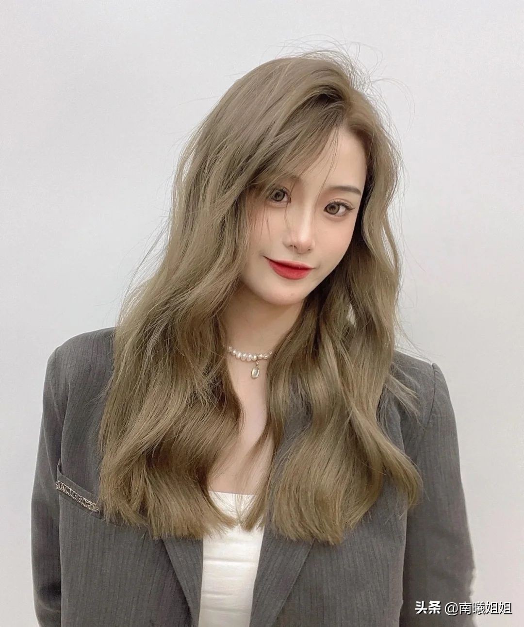 染发颜色推荐2020不用漂的葡萄红,发色推荐显白2019秋冬葡萄红