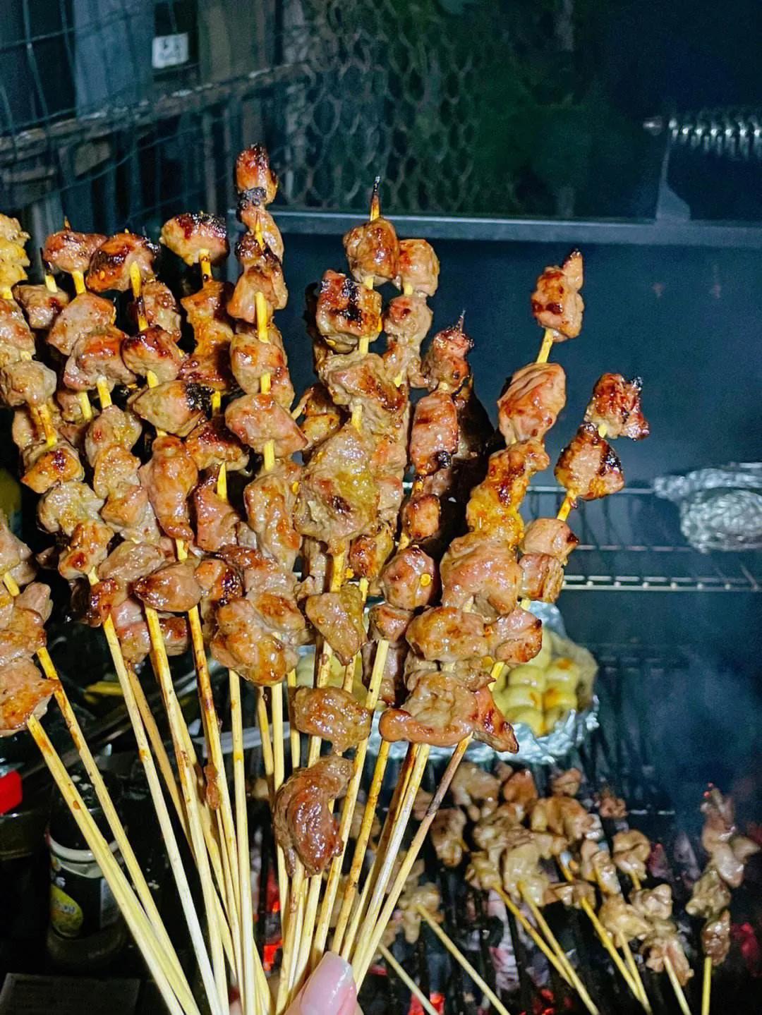 烧烤需要的基本调料,烧烤香料和调料配方大全