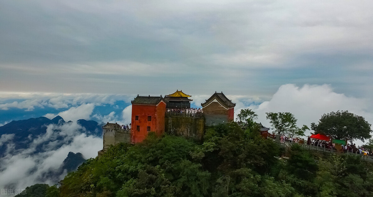 中国十大佛教名山排名图片,四大佛教名山哪个人气最大