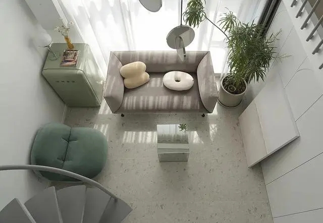 离婚女人买了个30平米房子,32岁靠自己买车买房