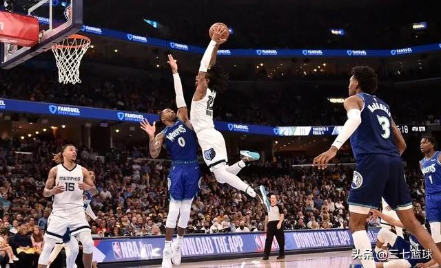 西部全明星后场首发,库里超新星