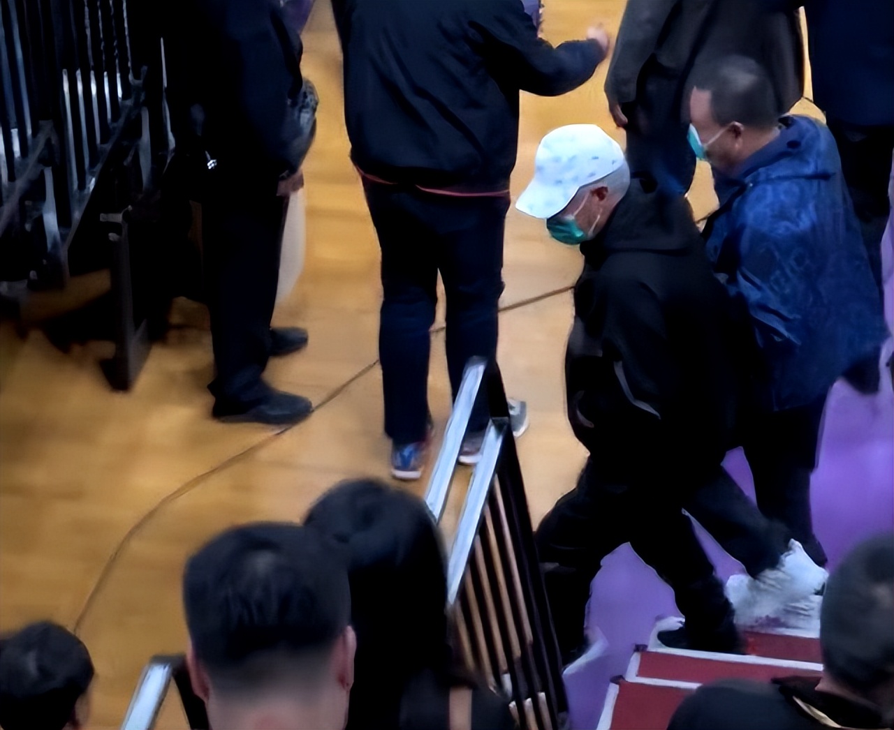 赵本山脑溢血最新,赵本山如今身体健康如何