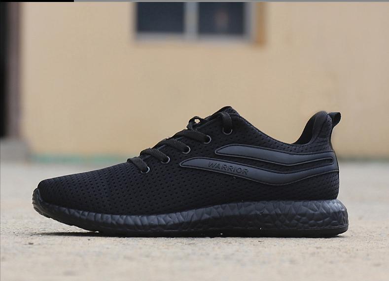 岁数大穿的男鞋有哪些款式,成熟男人适合穿什么品牌男鞋