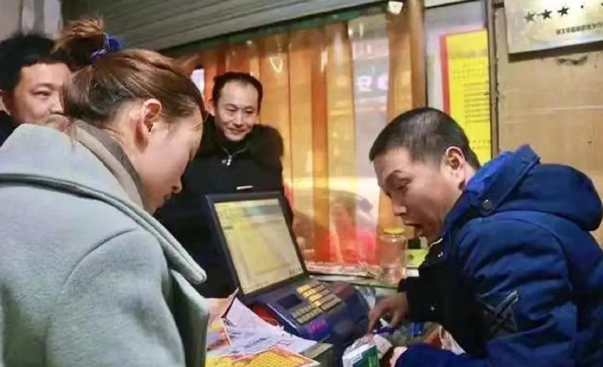 北京彩民4元中1822万,上海彩民花15元中1800万元大奖