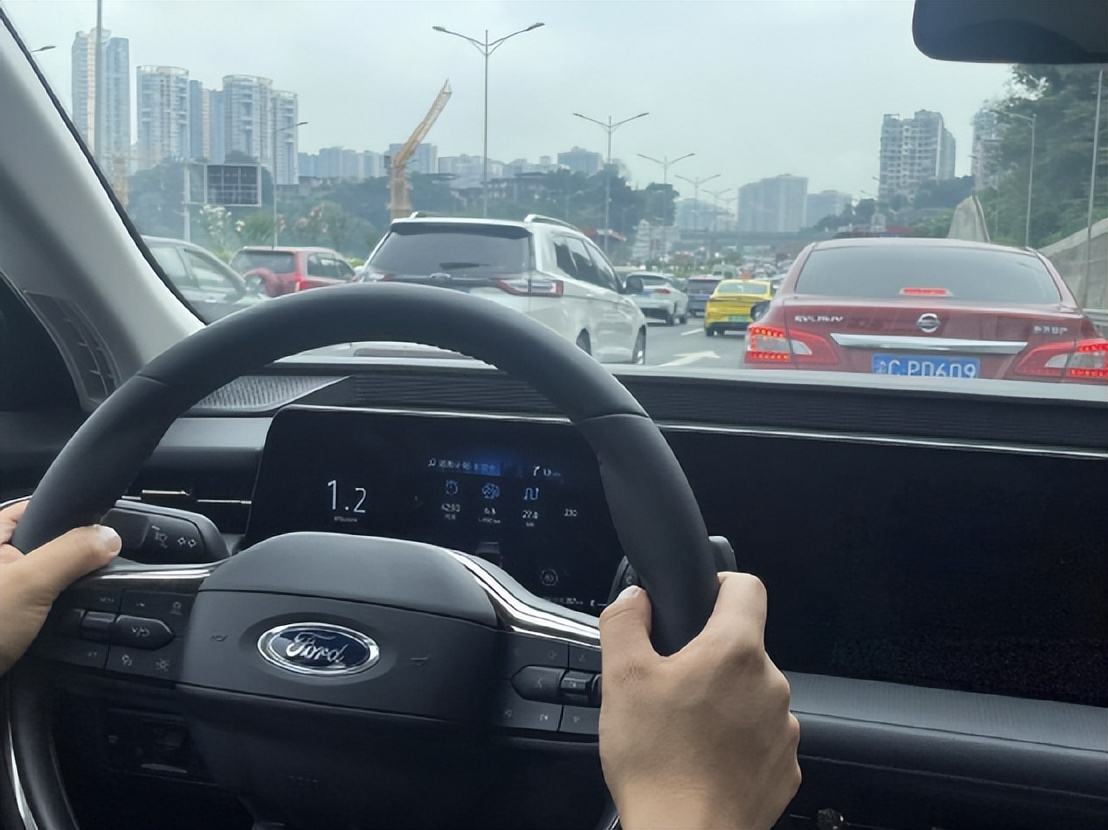 把价格打下来探店,把价格打到1万