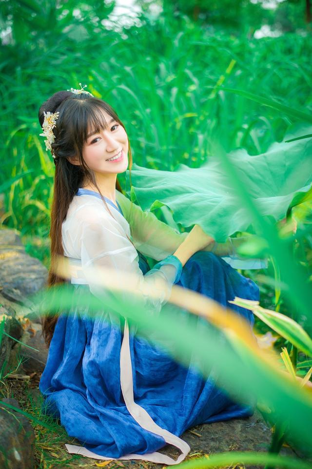 “亲爱的，我弟弟病得很重，请给点钱治疗吧。”妻子：我们是AA