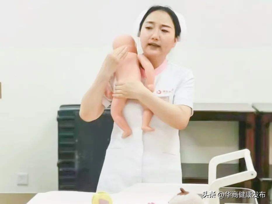 产科门诊母乳喂养周活动策划,西安高新医院国际部产科