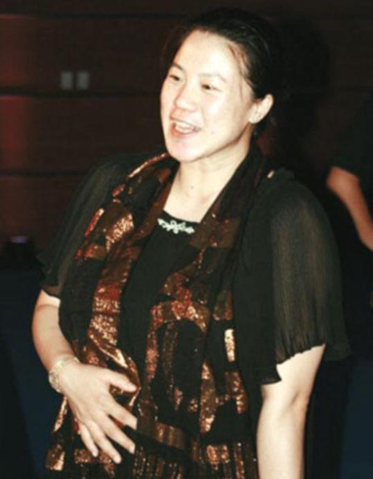 世界冠军王楠患癌后丈夫不离不弃,王楠嫁富豪