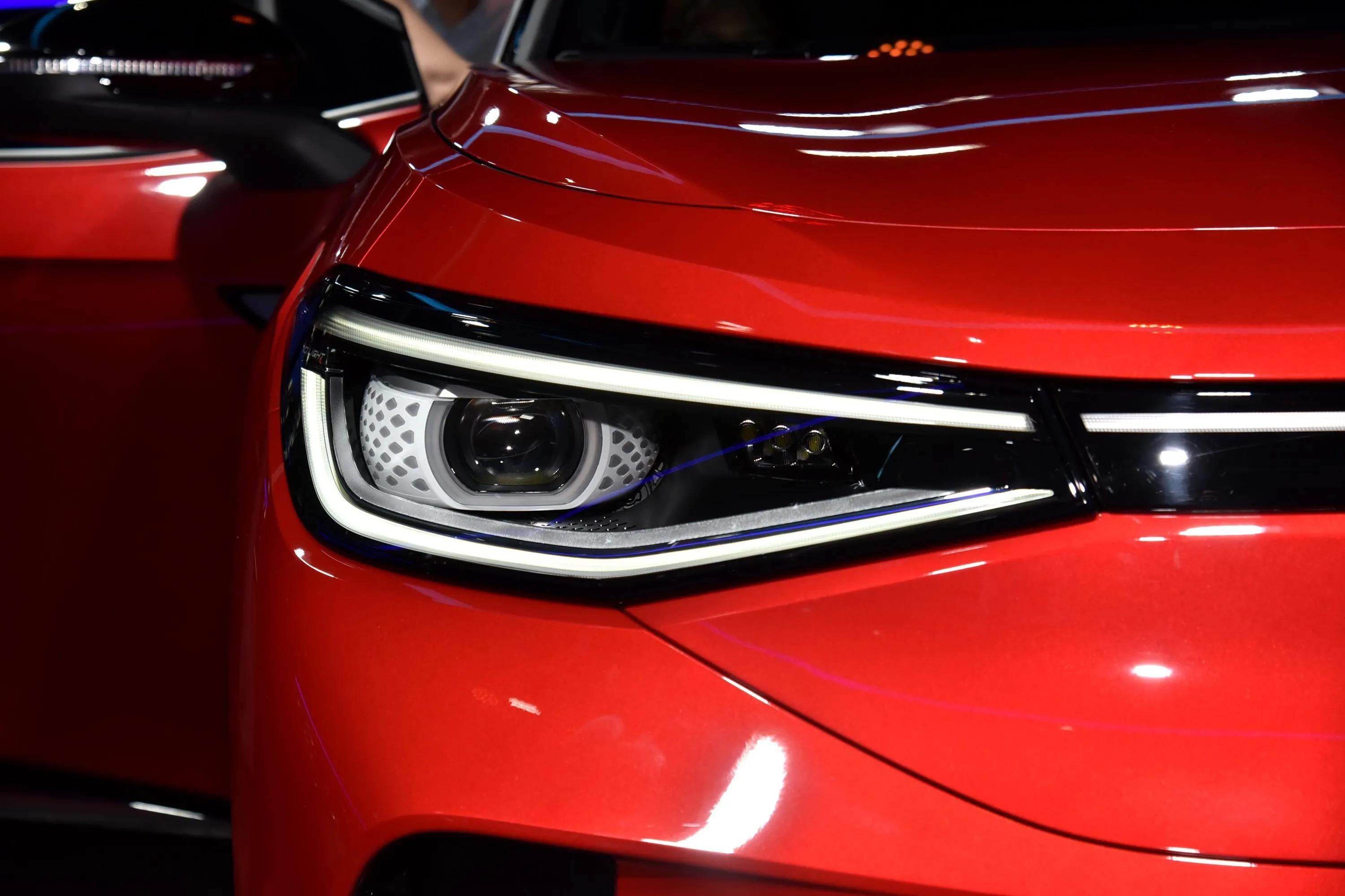 吉利星瑞后摄像头自动清洗,有清洗功能的摄像头是什么样的