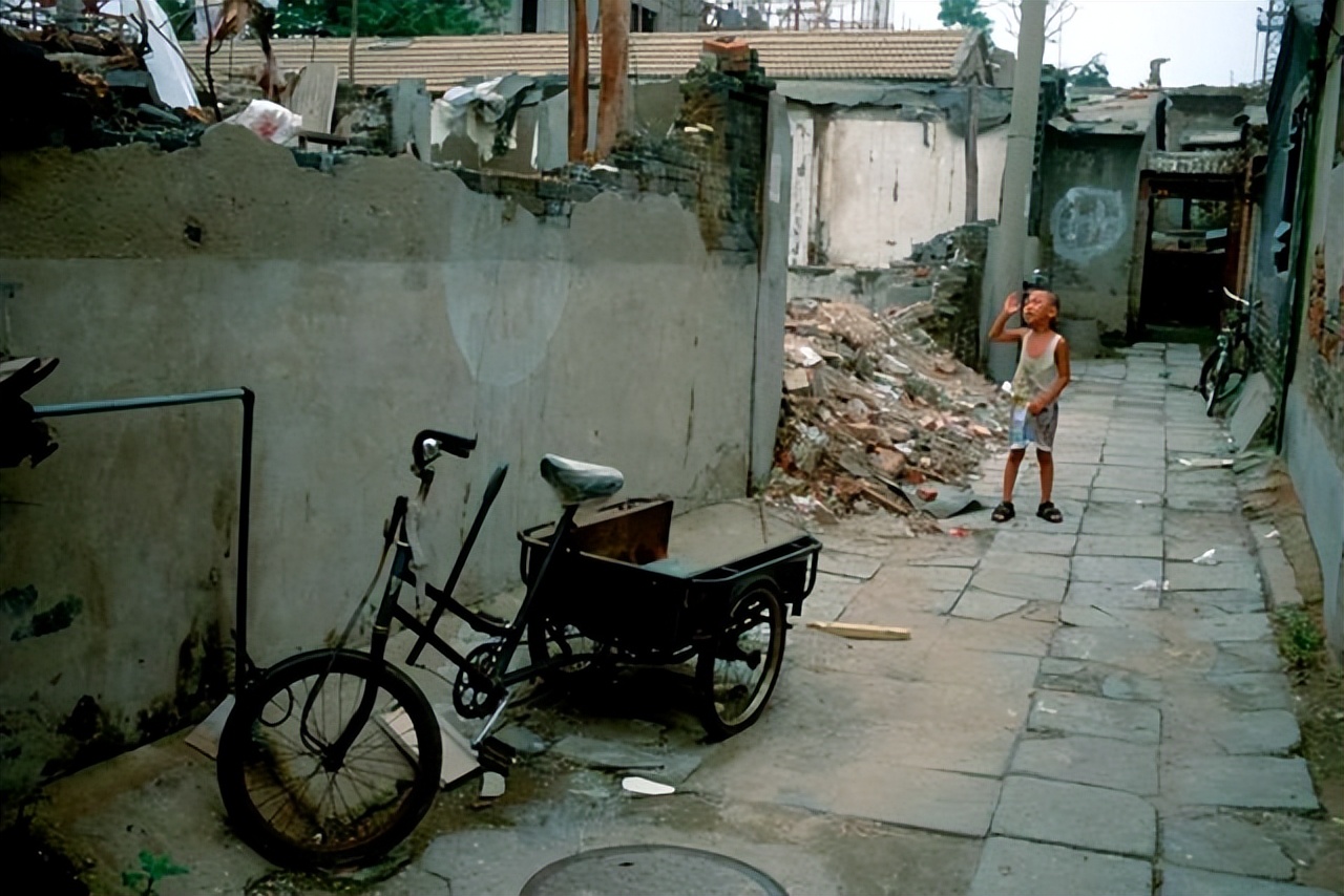 1999年的北京老照片,往事并不如烟原唱