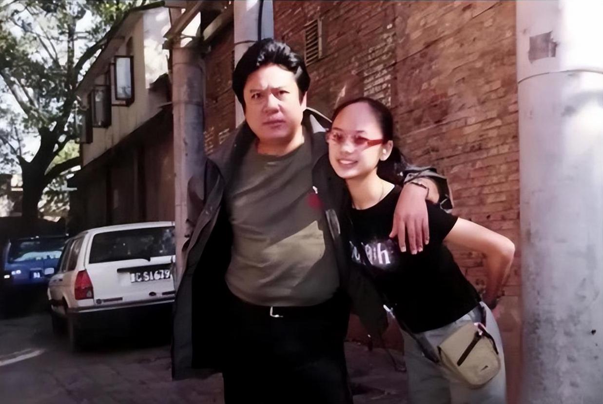 张潮老来得女,张潮二婚视频大全