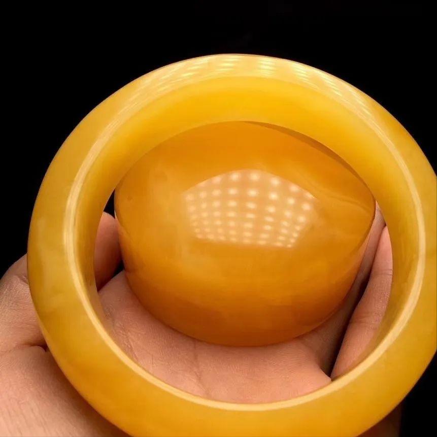 好料都到哪儿去了？琥珀蜜蜡什么时候入手最划算？