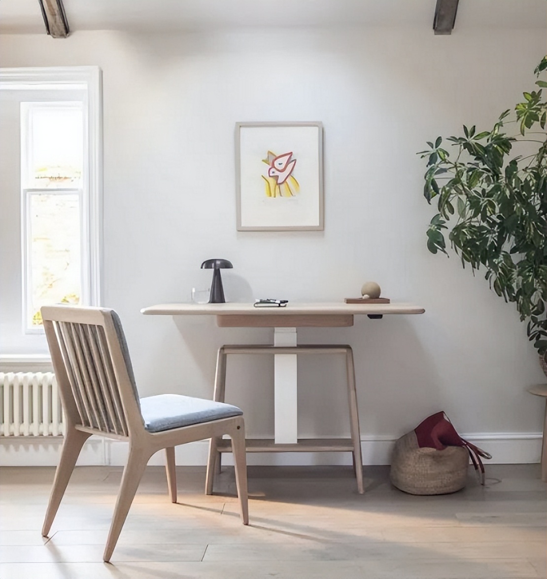 家庭办公空间兴起，力纳克升降系统助力家居行业升级