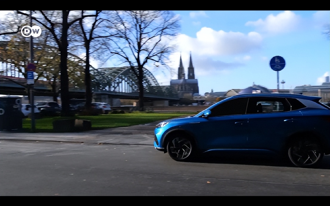 比亚迪难起火怎么回事,比亚迪说不会起火的刀片电池