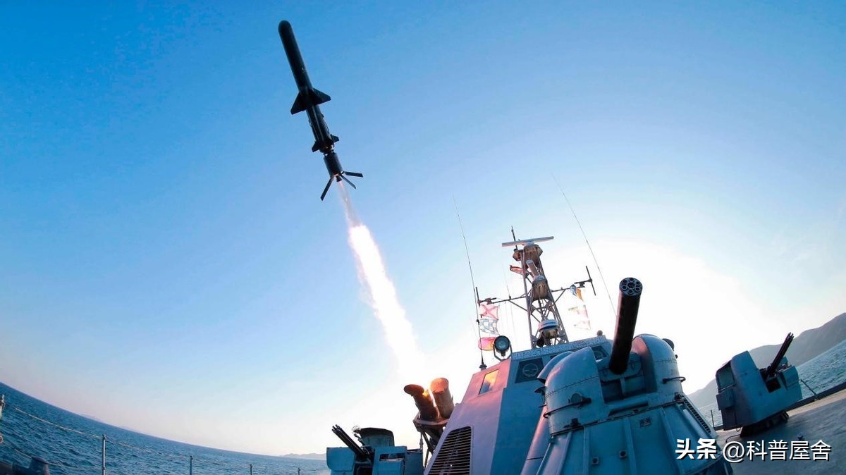 导弹形状,导弹的弹身主要有几种不同结构