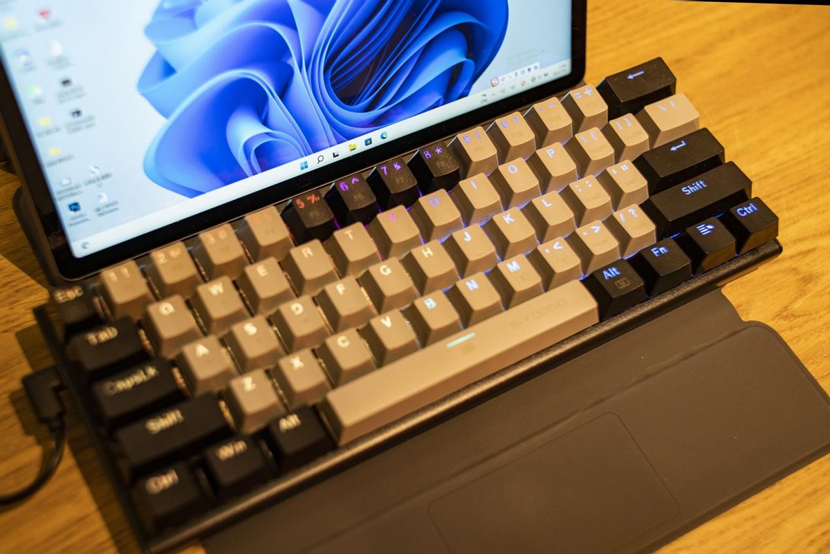 极简的快乐，e元素z11Pro，61键小键盘体验报告