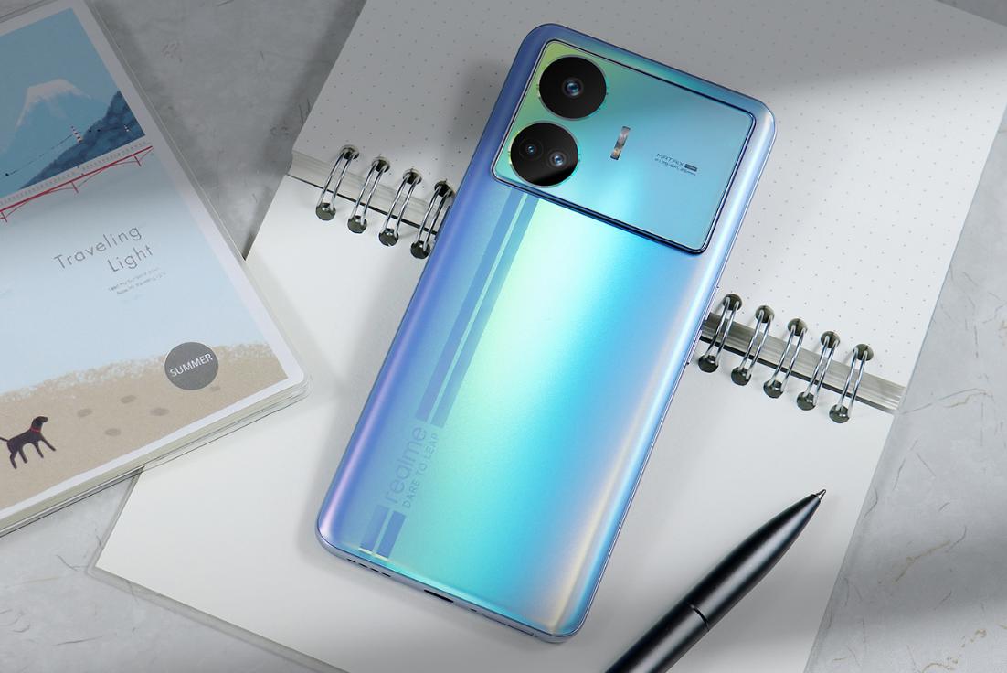 四款性价比旗舰级手机买了不后悔,2021年值得入手的4000-6000档手机