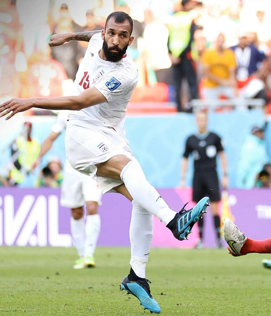 伊朗上演奇迹，但英格兰队引发强烈争议！网友：比赛很丑陋太无耻