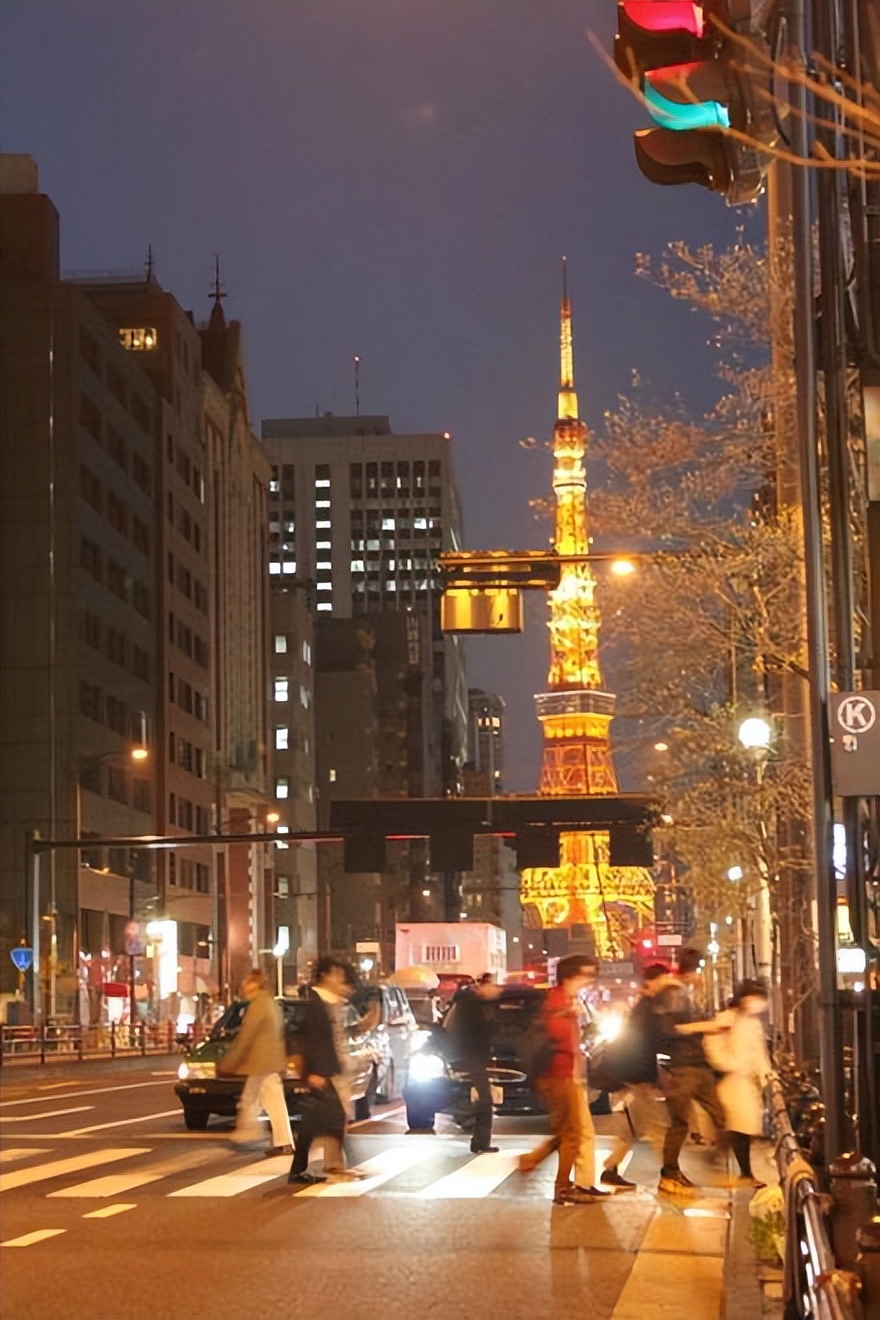 鏃ユ湰搴嗗簲涔夊【澶у瀛﹁垂,搴嗗簲涔夊【澶у鏃ユ湰鎺掑悕